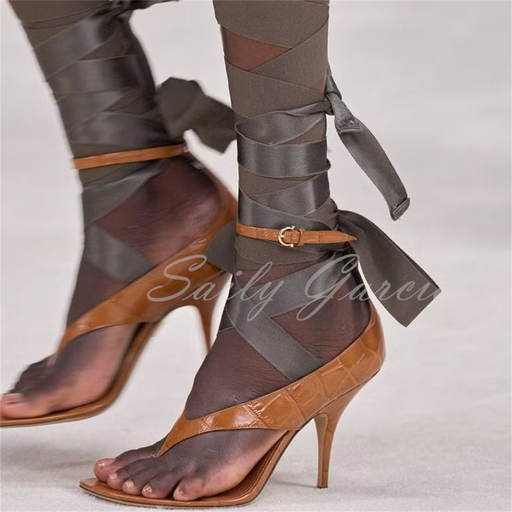 Embroidery Cotton - Brown Leather High Heel Flip Flop