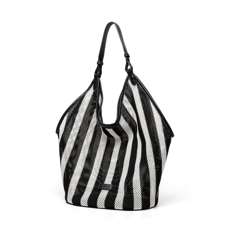 Striped Woven Large Capacity T - Embroidery Motif のレビューと価格