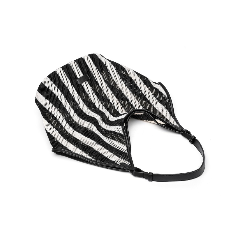 Striped Woven Large Capacity T - Embroidery Motif のレビューと価格