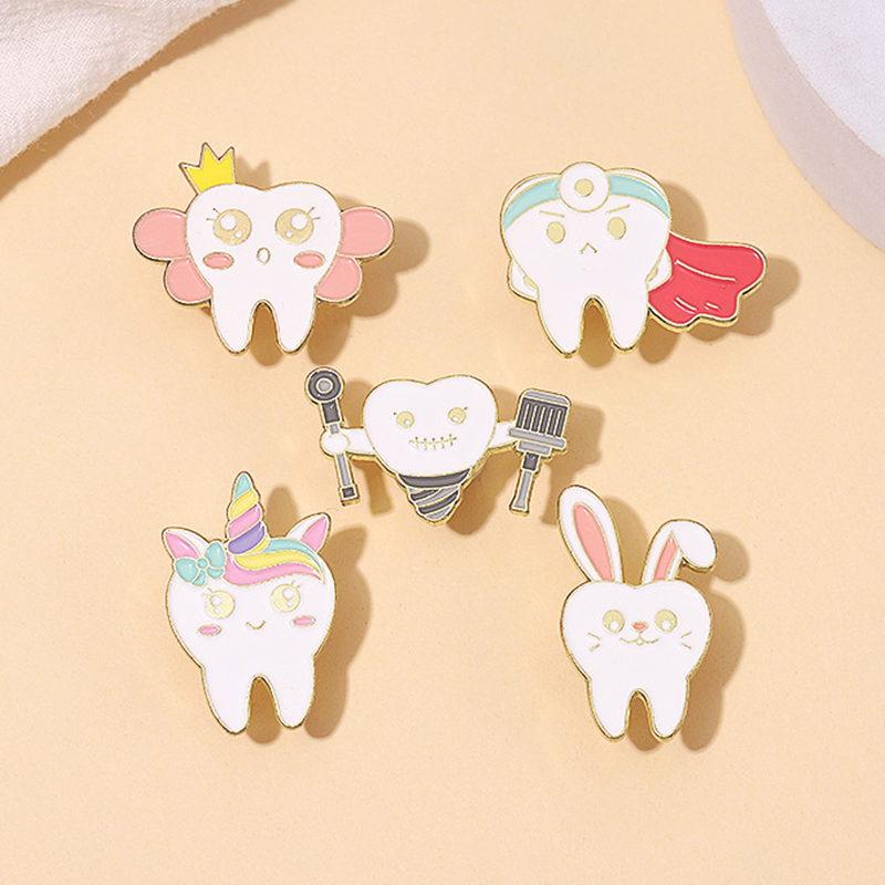 Tooth Oral Health Enamel Pins  - Embroidery Unicorn のレビューと価格