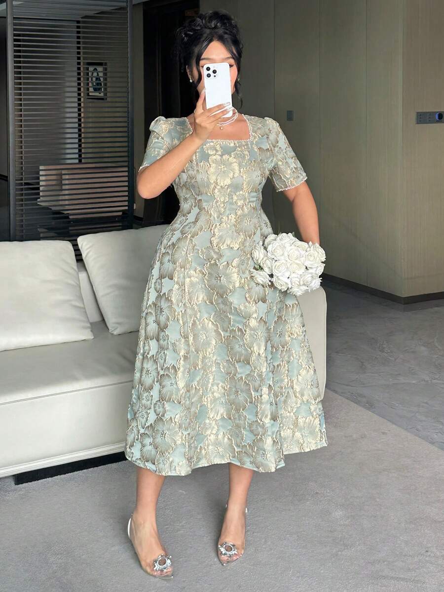 Elegant Floral Textured Square - Embroidery Texture のレビューと価格