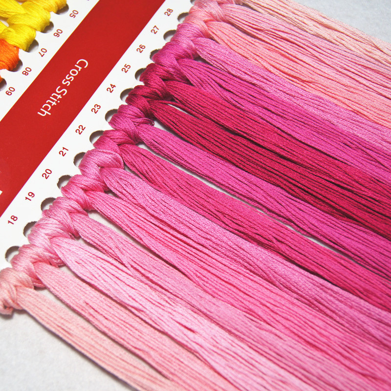 The Mysterious Magnolia Patter - Embroidery Job のレビューと価格