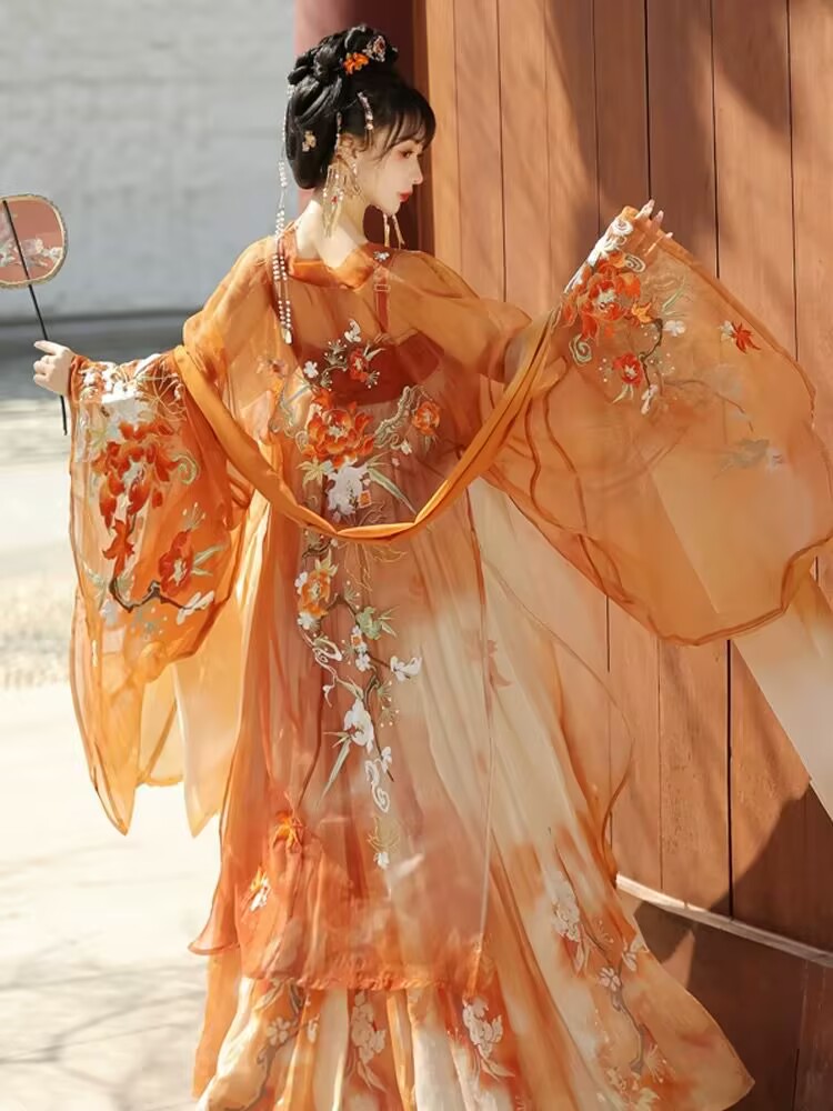 Chinese Hanfu Dress Women Hall - Embroidery Yellow Dress のレビューと価格