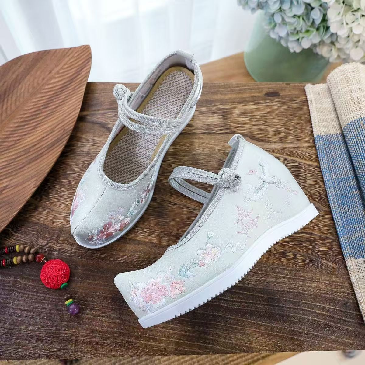 Women Increased Internal Embro - Embroidery Cotton のレビューと価格