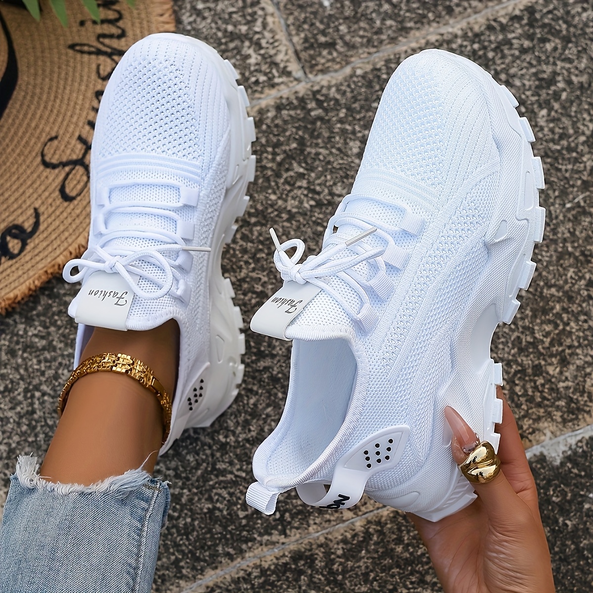 Breathable Knit Sneakers Fashi - Embroidery Cotton のレビューと価格