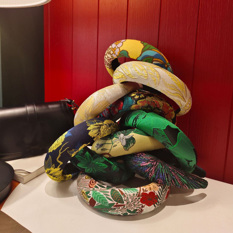 Vintage Palace Jacquard Embroi - Embroidery Motif のレビューと価格