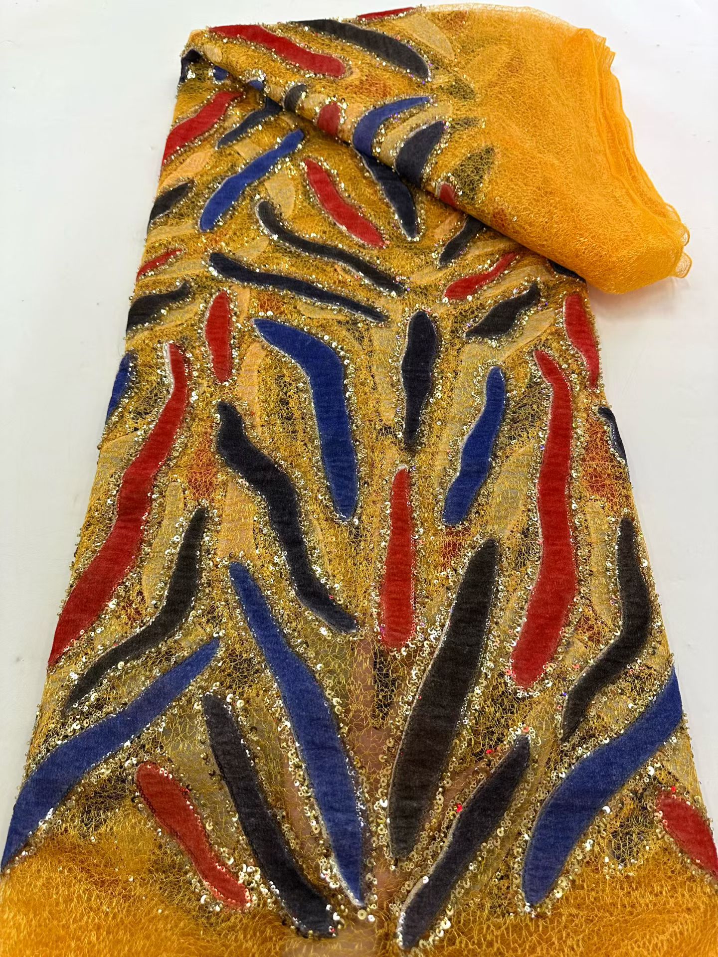 Latest African Sequins Lace Fa - Embroidery Net Fabric のレビューと価格